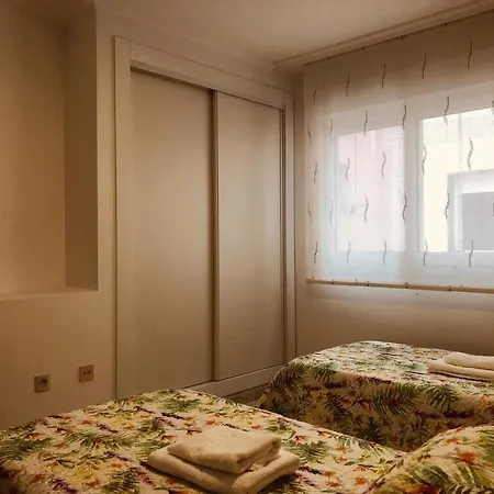 Centro - A 2 Min De Playa Silgar Apartamento